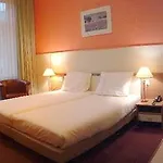 Aadam Wilhelmina Hotel 3*