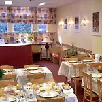 Aadam Wilhelmina Hotel 3*