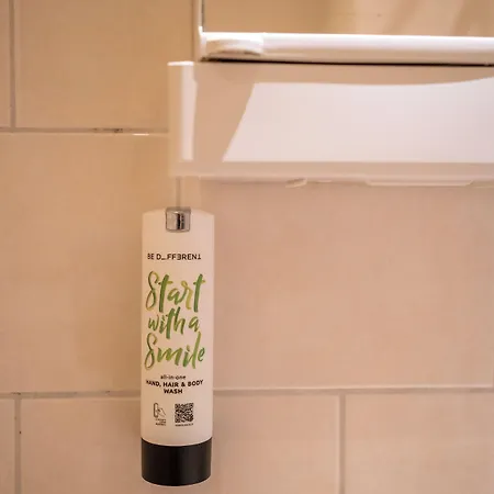 Aadam Wilhelmina Amsterdam