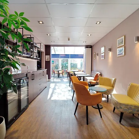 Hotel Aadam Wilhelmina Amsterdam