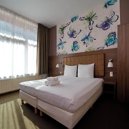 Aadam Wilhelmina Hotel 3*