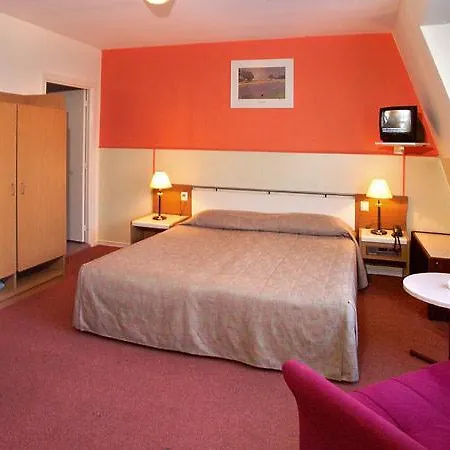 Hotel Aadam Wilhelmina 3*