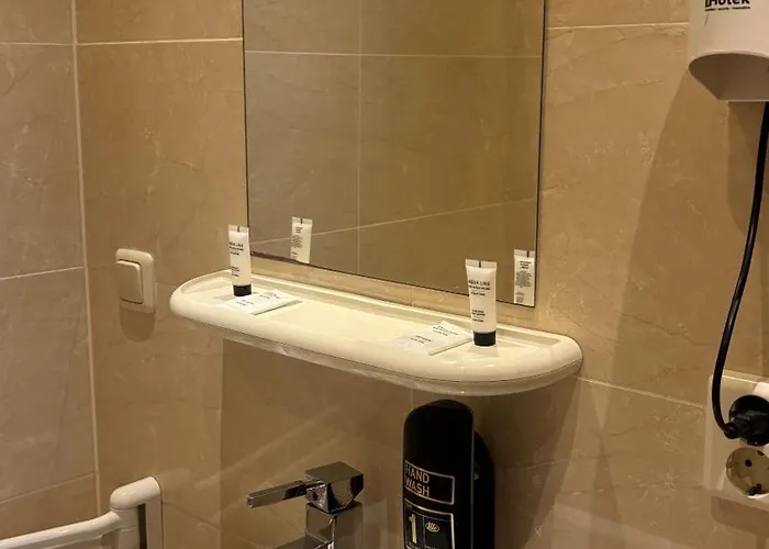 Hotel Aadam Wilhelmina Amsterdam