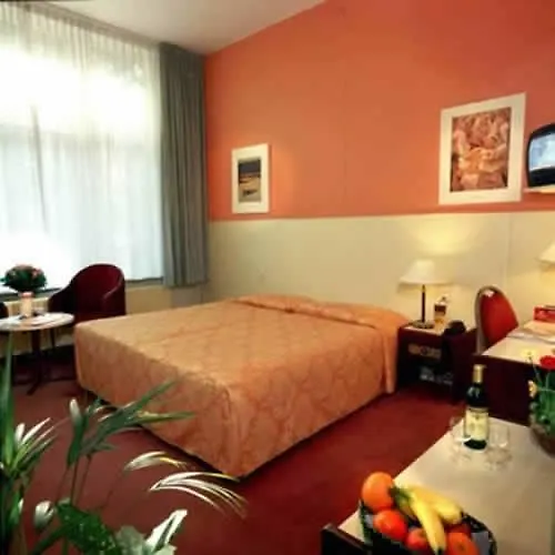 Hotel Aadam Wilhelmina Amsterdam