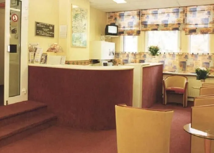 Aadam Wilhelmina Hotel 3*